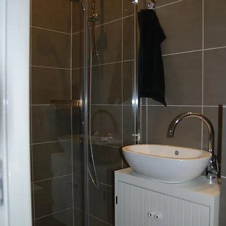 Obrechtstraat Bed & Breakfast Haag