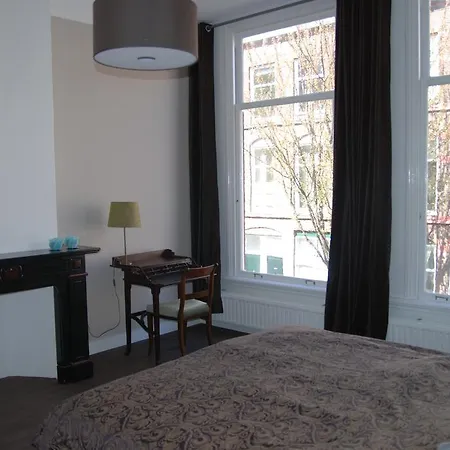 Obrechtstraat ベッド・アンド・ブレックファスト