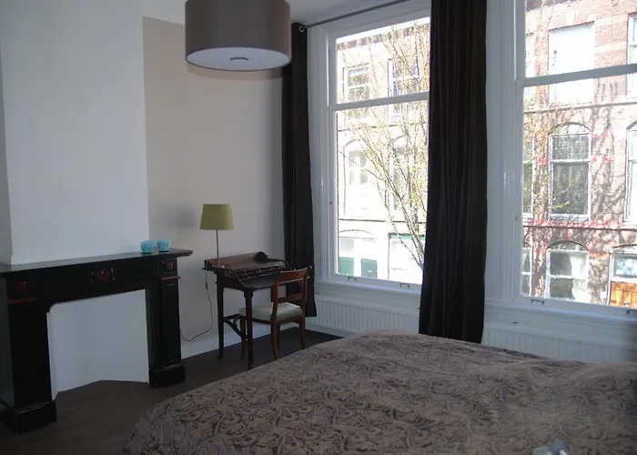 Obrechtstraat ベッド・アンド・ブレックファスト